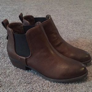 Carlos Santana brown booties- NEVER WORN